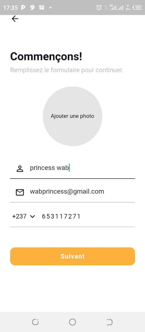 Client Step 4Remplir le formulaire avec vos informations: nom, e-mail/Gmail, numéro de téléphone fonctionnel ainsi qu'une photo de vous